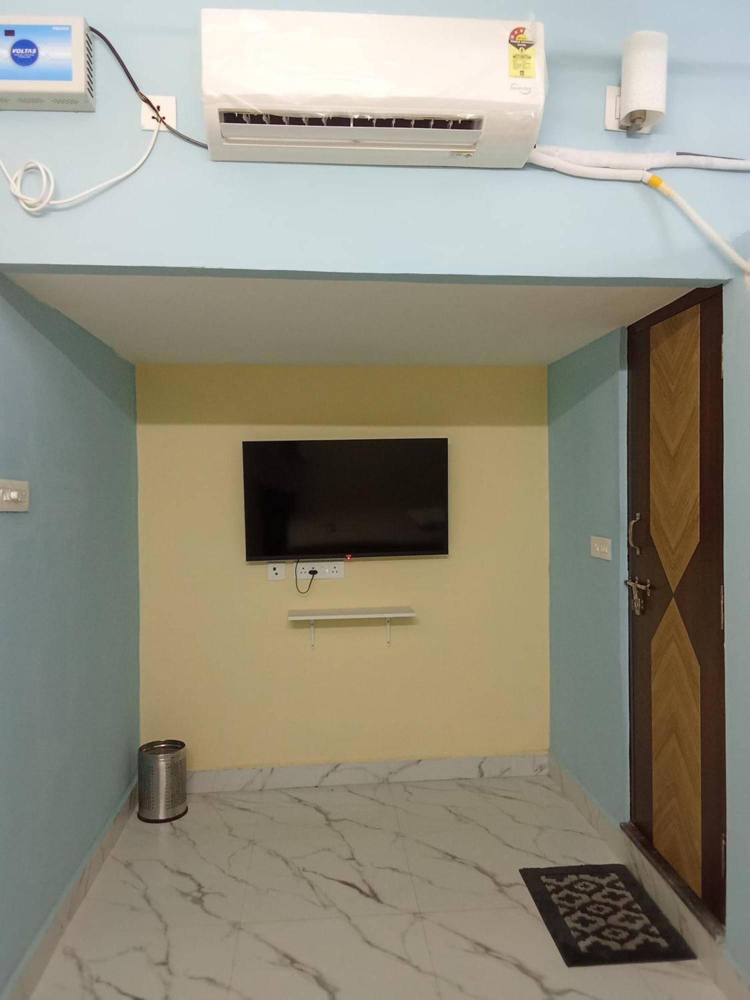 Отель Sa Residency Тируваннамалай Экстерьер фото